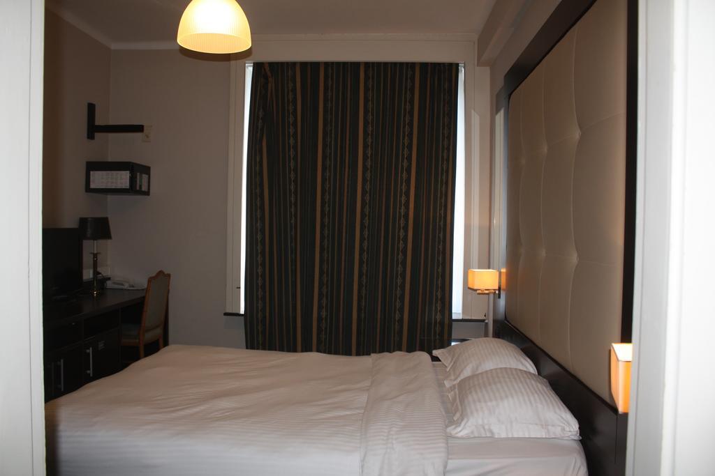 Hotel Plasky Schaerbeek Pokoj fotografie