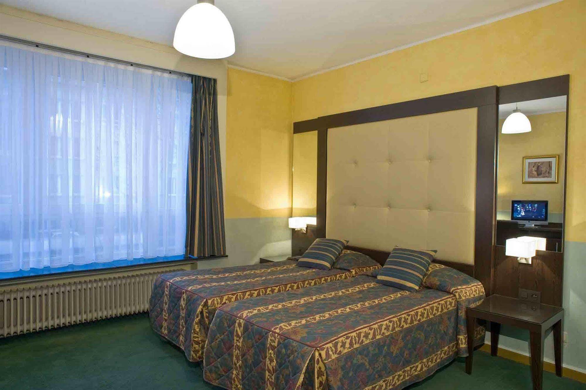 Hotel Plasky Schaerbeek Exteriér fotografie